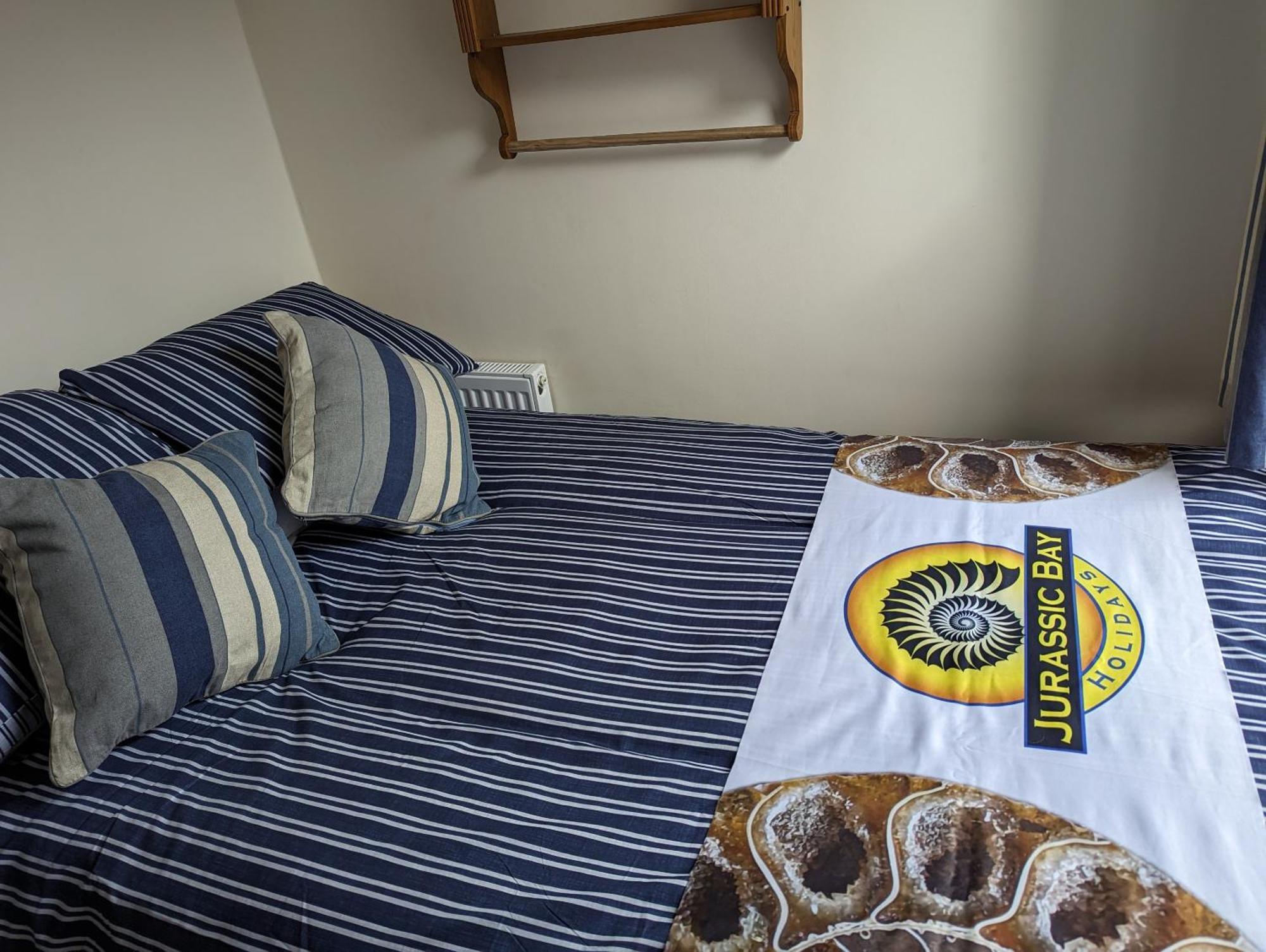 Jurassic Bay Holidays Weymouth Chambre photo
